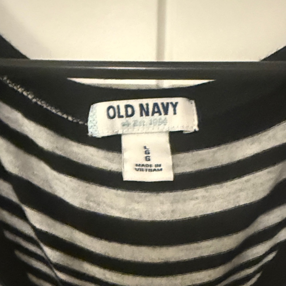 Old Navy Black and Gray Striped Long Sleeve Top - Picture 2 of 3
